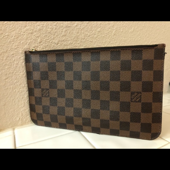 Louis Vuitton Handbags - Louis Vuitton Ebene Damier wristlet